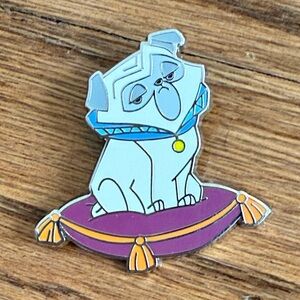 Pin Percy Pillow Pocahontas Villains Evil Sidekicks Enamel Disney Booster Set